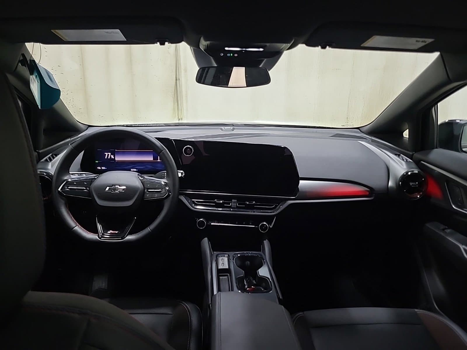 2024 Chevrolet Equinox EV — photo 6 of 8