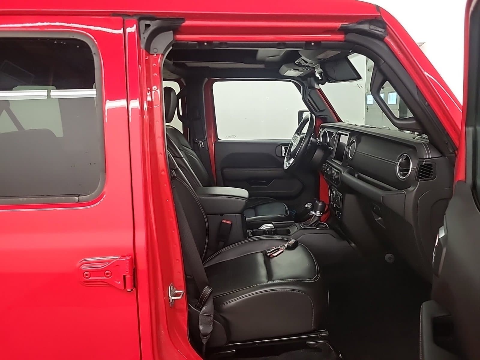 2021 Jeep Wrangler 4xe — photo 10 of 11