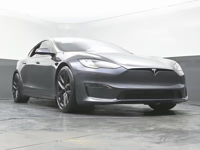 2022 Tesla Model S — photo 4 of 14