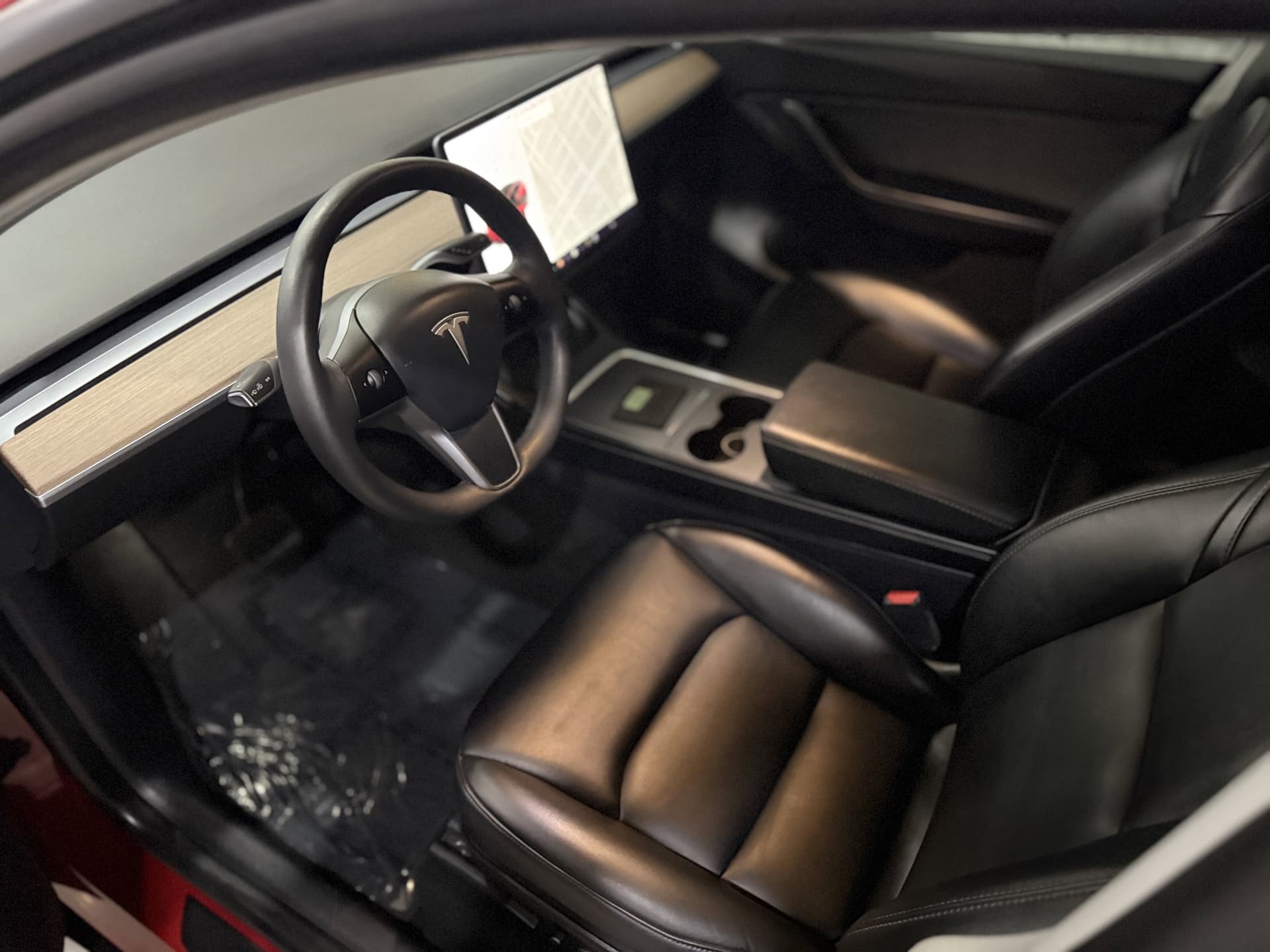 2022 Tesla Model Y — photo 7 of 8