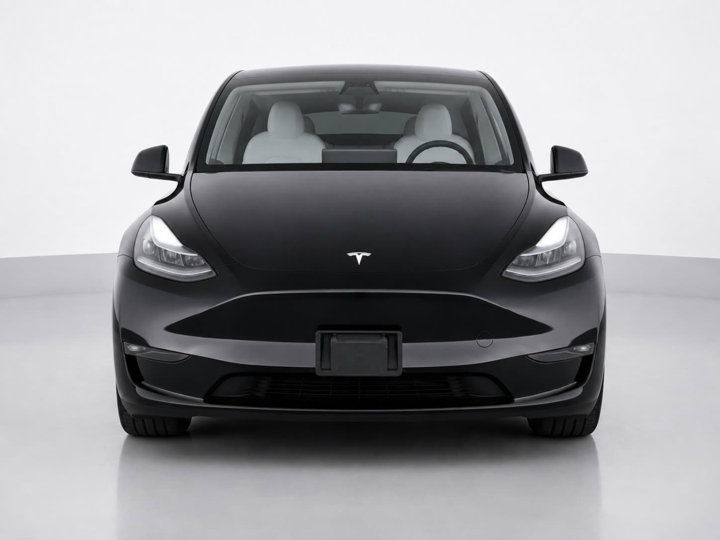 2022 Tesla Model Y — photo 3 of 8