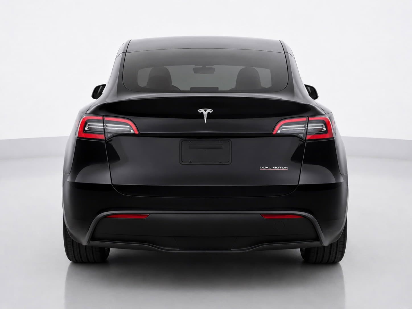 2022 Tesla Model Y — photo 6 of 8