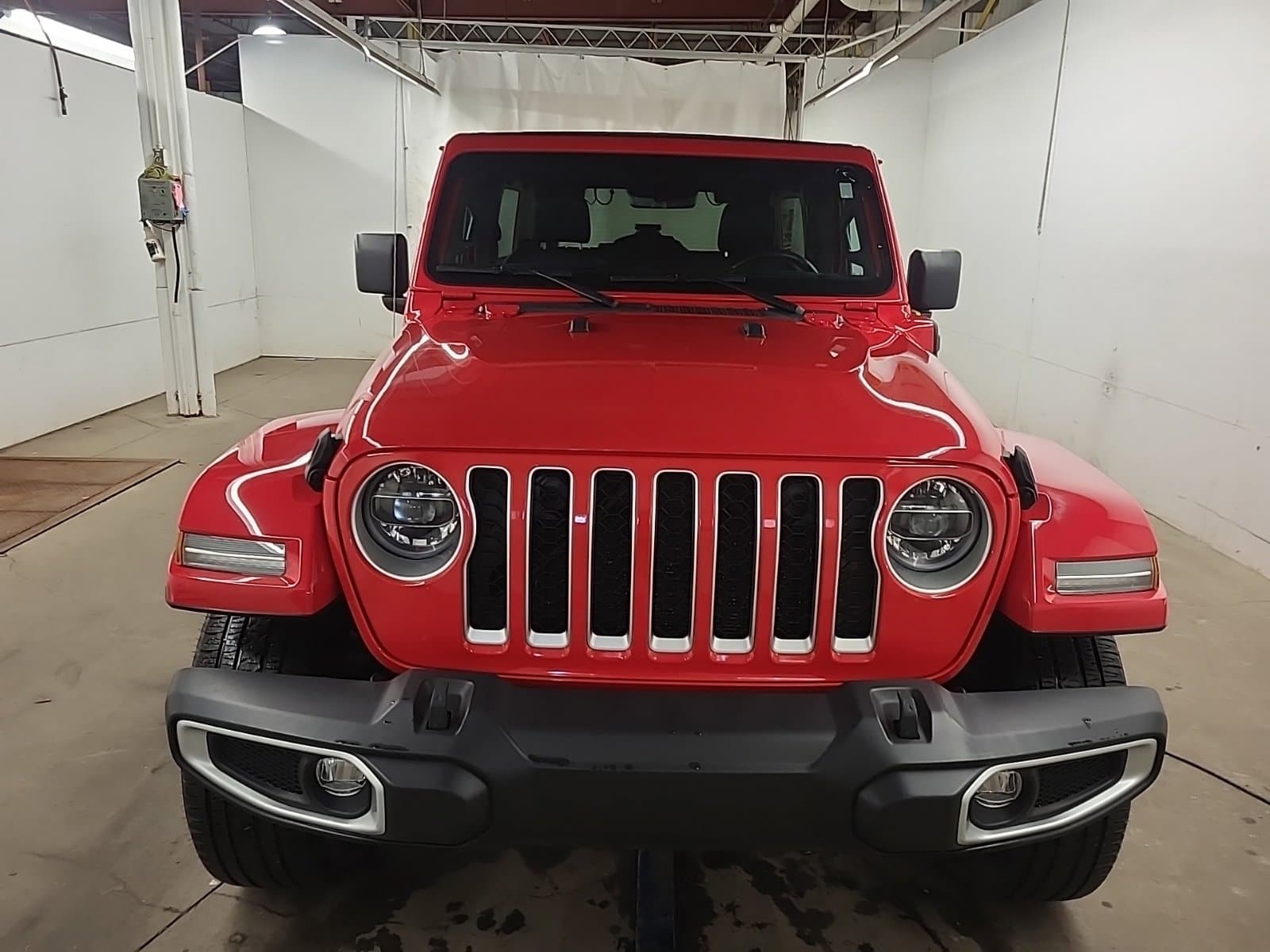 2021 Jeep Wrangler 4xe — photo 2 of 11